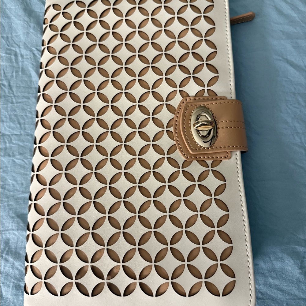 WOLF Chloe Cream and Tan Leather Jewelry Travel Portfolio